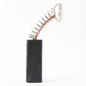CARBON 5 x 7 x 18  MM  (x par)